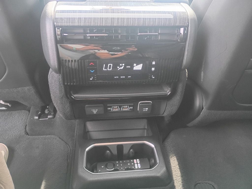 2022 Jeep Wagoneer Series III 4x4