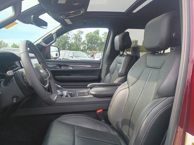 2022 Jeep Wagoneer Series III 4x4