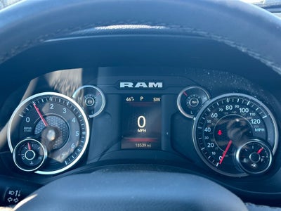 2025 RAM 1500 Big Horn Crew Cab 4x4 5'7' Box