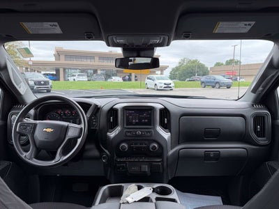 2023 Chevrolet Silverado 1500 4WD Crew Cab Short Bed Custom