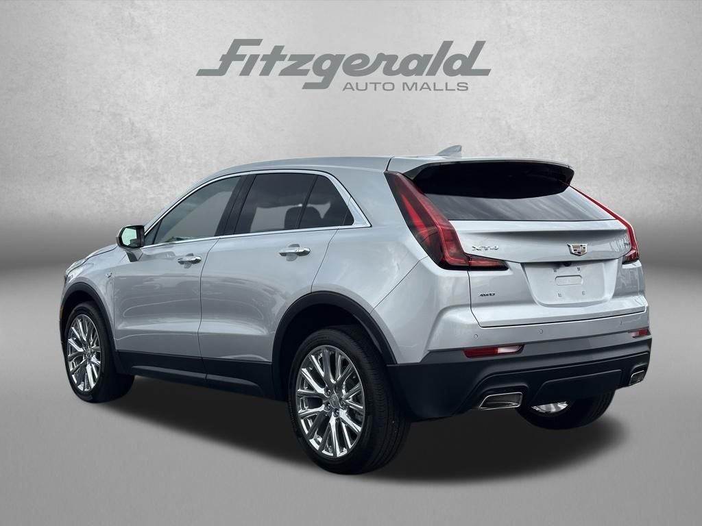 2022 Cadillac XT4 AWD Luxury