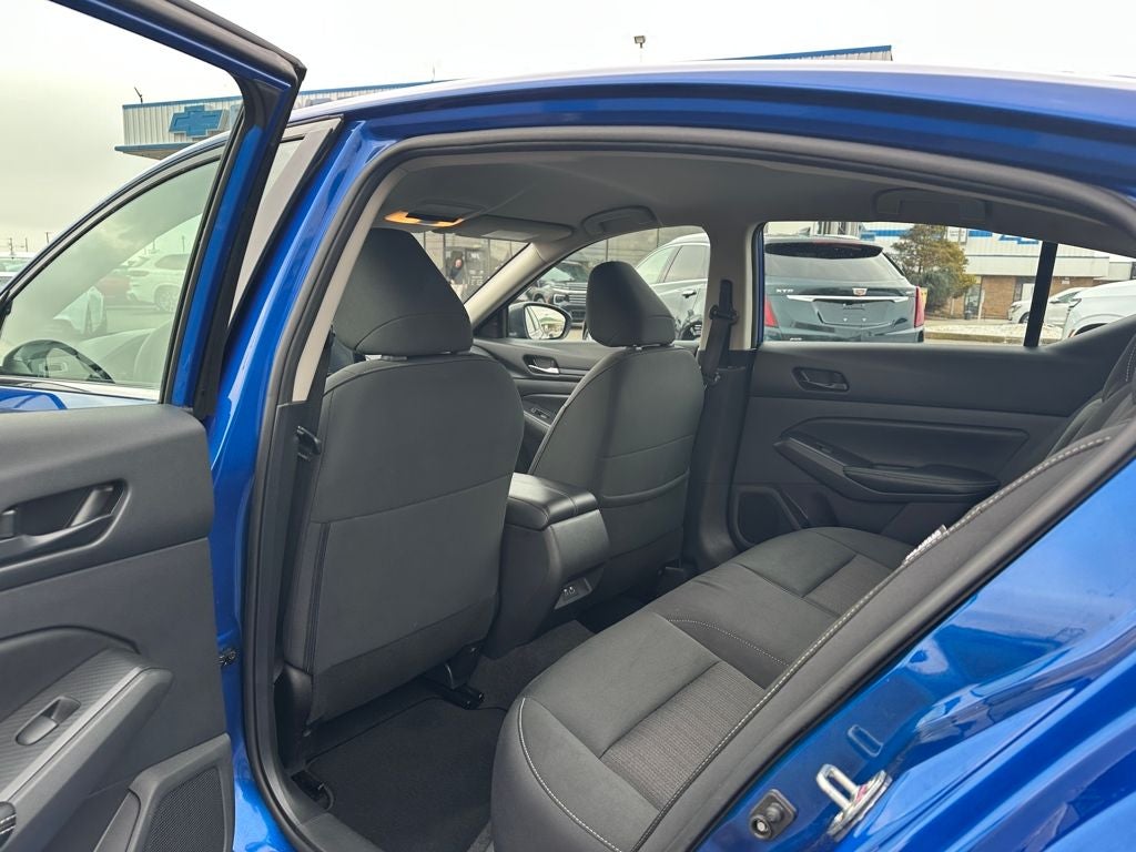 2025 Nissan Altima SV FWD