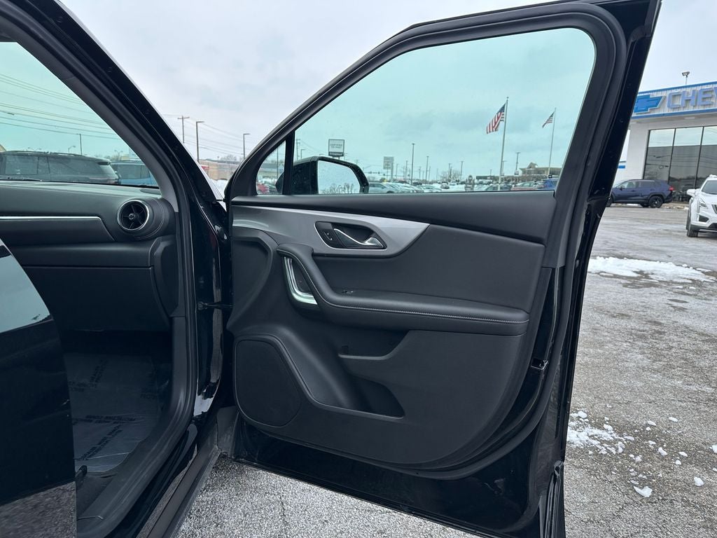 2025 Chevrolet Blazer AWD 2LT