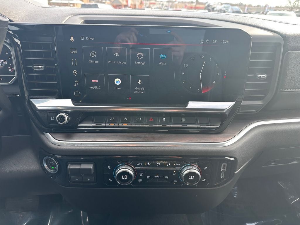 2025 GMC Sierra 1500 4WD Crew Cab Short Box SLT