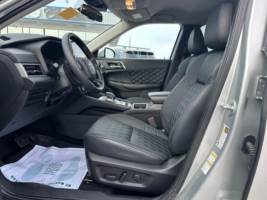 2022 Mitsubishi Outlander SEL