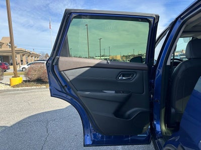 2023 Nissan Rogue SL Intelligent AWD