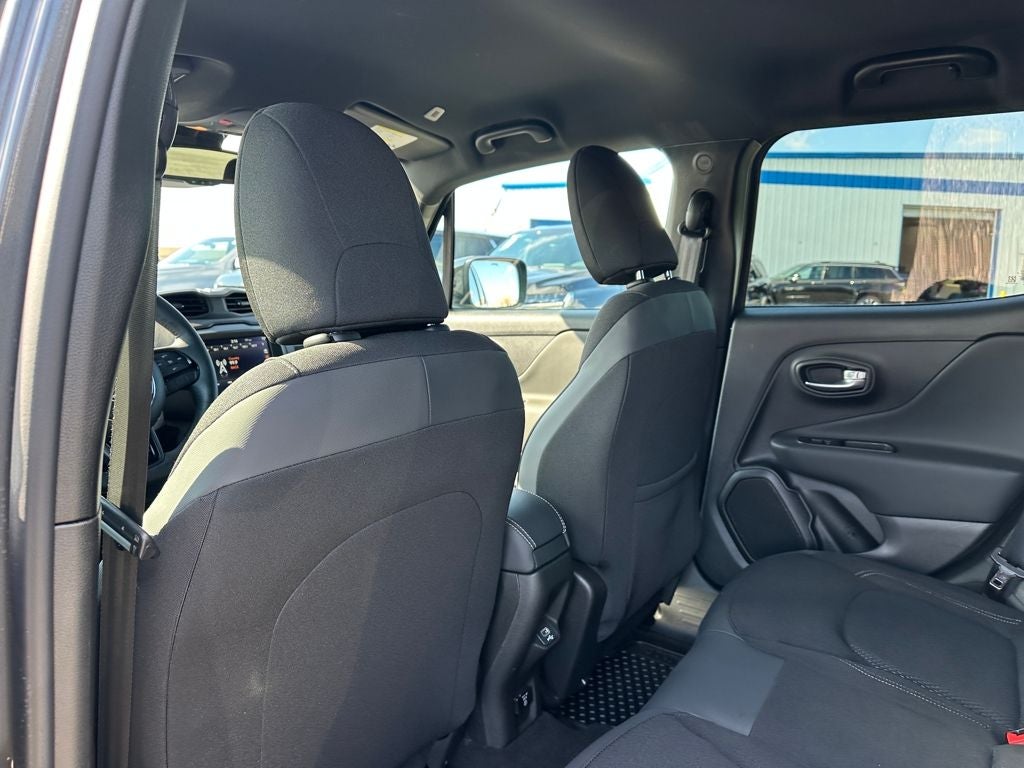 2022 Jeep Renegade Altitude