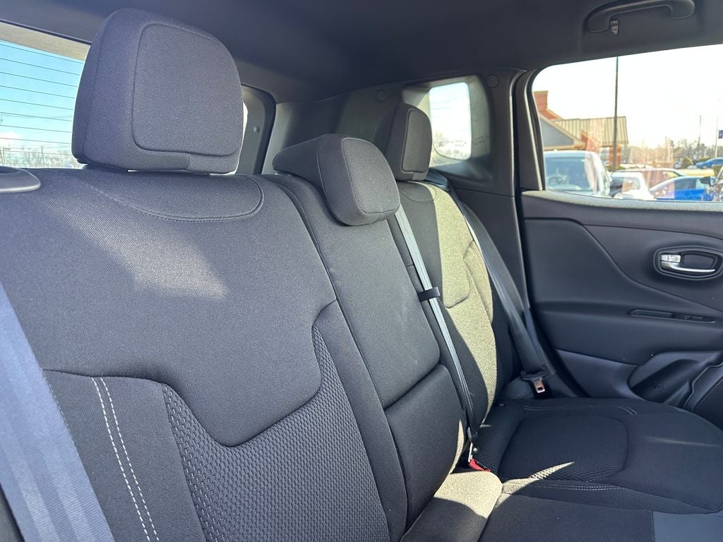 2022 Jeep Renegade Altitude