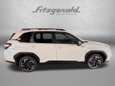 2026 Subaru FORESTER Premium Hybrid