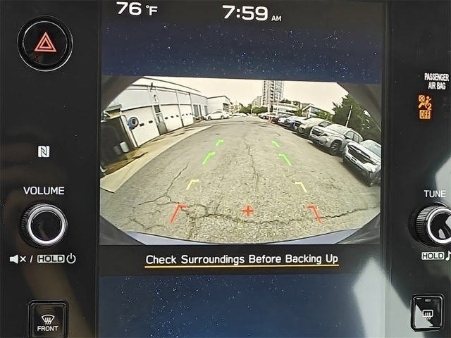 2025 Subaru LEGACY Premium