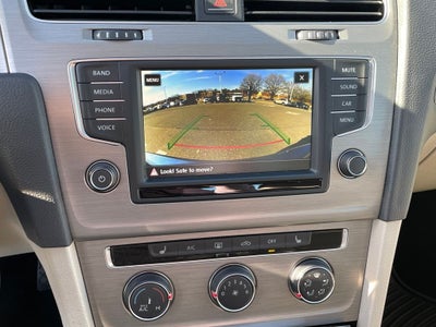 2017 Volkswagen Golf TSI S 4-Door