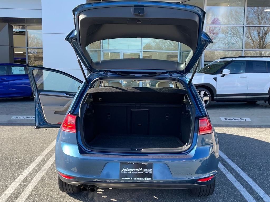 2017 Volkswagen Golf TSI S 4-Door