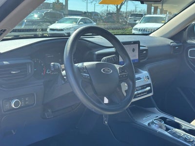 2020 Ford Explorer Base