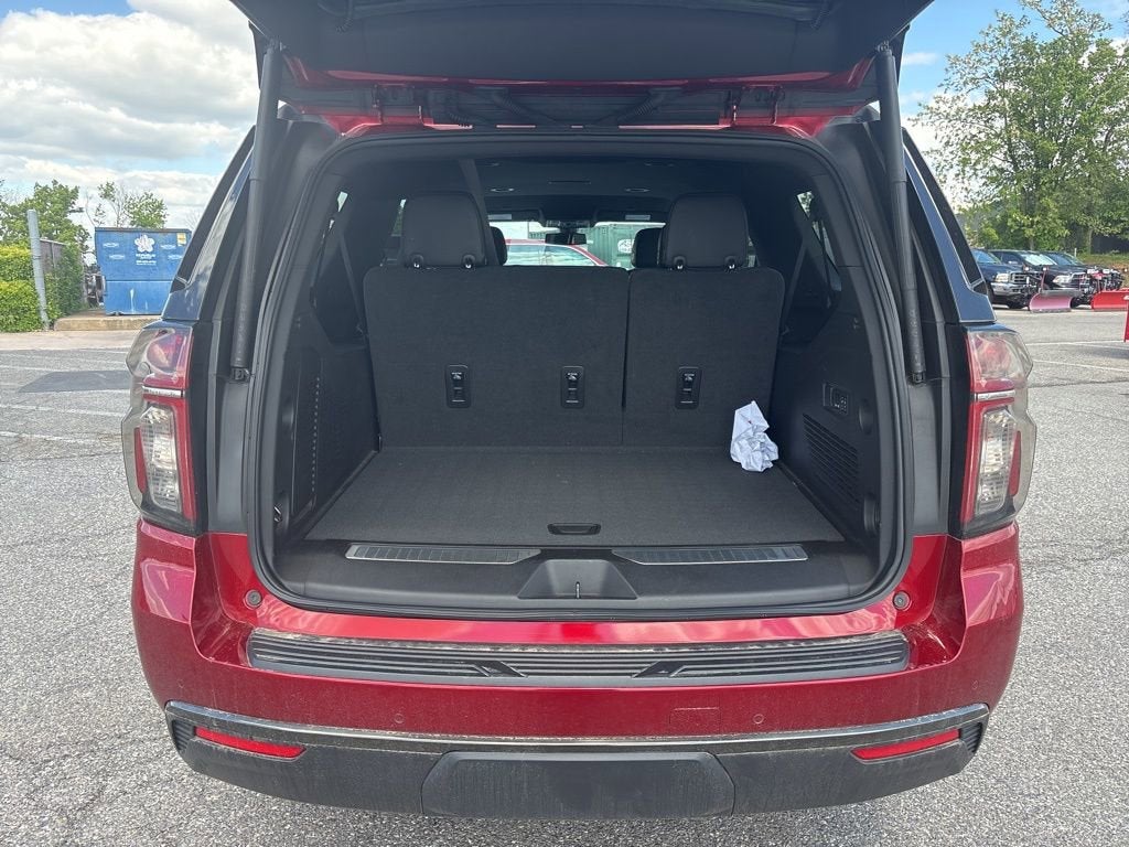 2022 Chevrolet Suburban RST