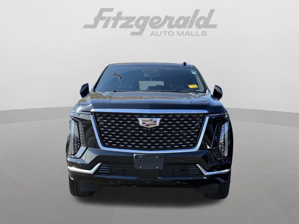 2025 Cadillac Escalade Luxury