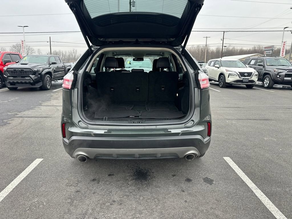 2023 Ford Edge Titanium