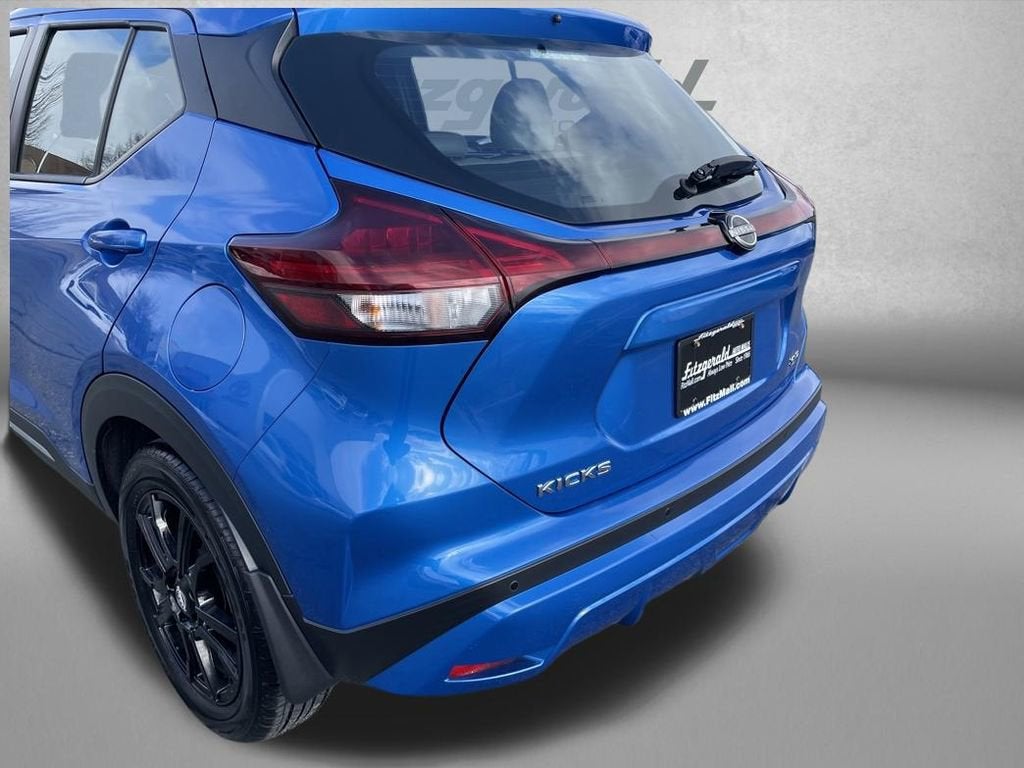 2023 Nissan Kicks SR Xtronic CVT