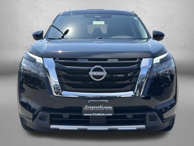 2025 Nissan Pathfinder SL 4WD