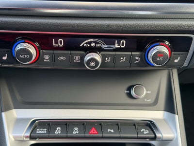 2025 Audi Q3 Premium 45 TFSI S line quattro Tiptronic