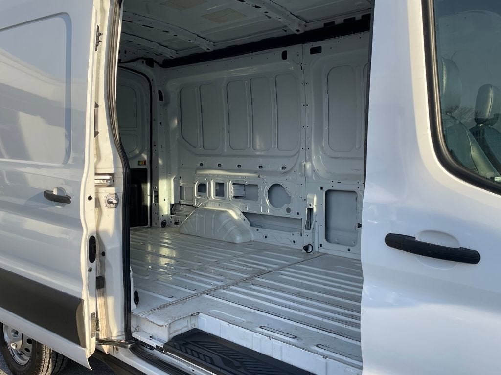 2023 Ford Transit Cargo Van Base