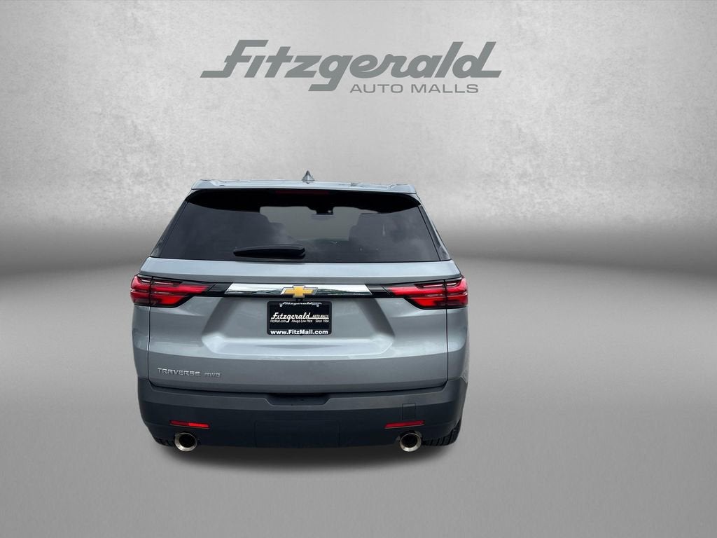 2023 Chevrolet Traverse LS