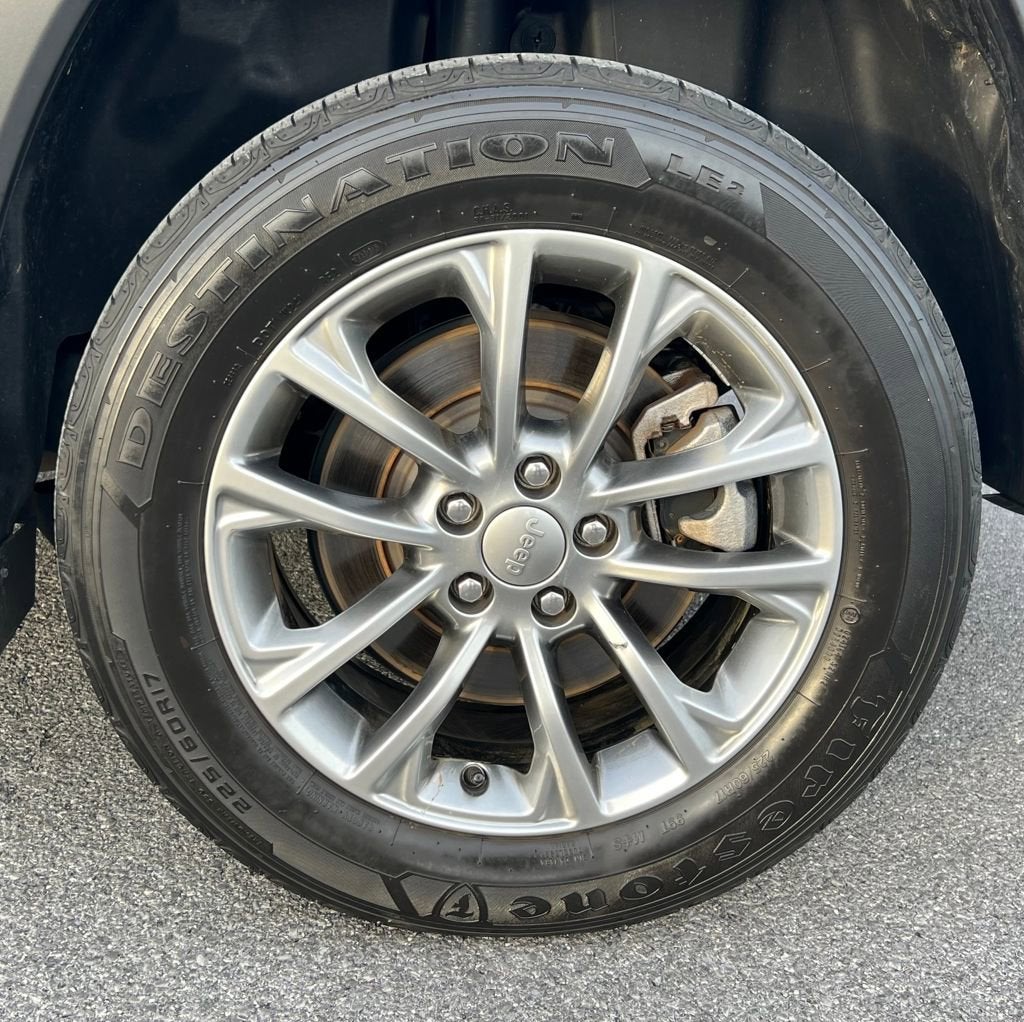 2022 Jeep Cherokee Latitude Lux