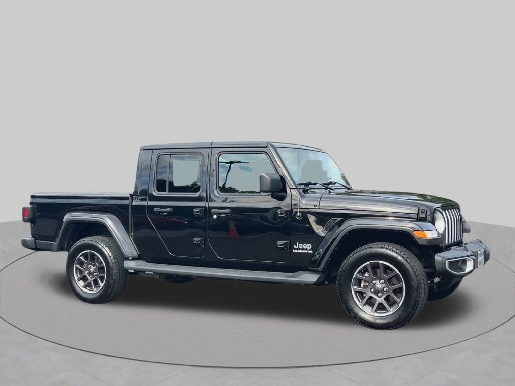 2022 Jeep Gladiator Overland