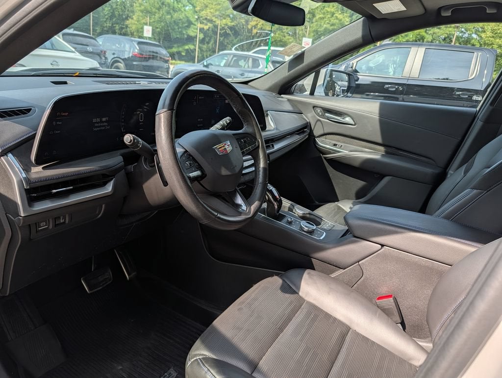 2024 Cadillac XT4 Sport