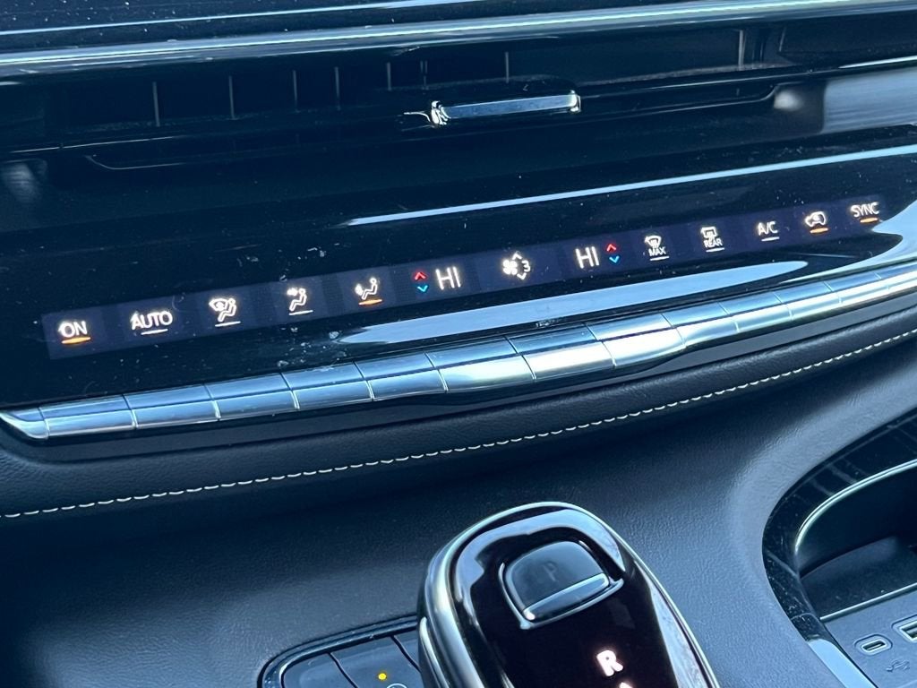 2024 Cadillac Escalade ESV Sport