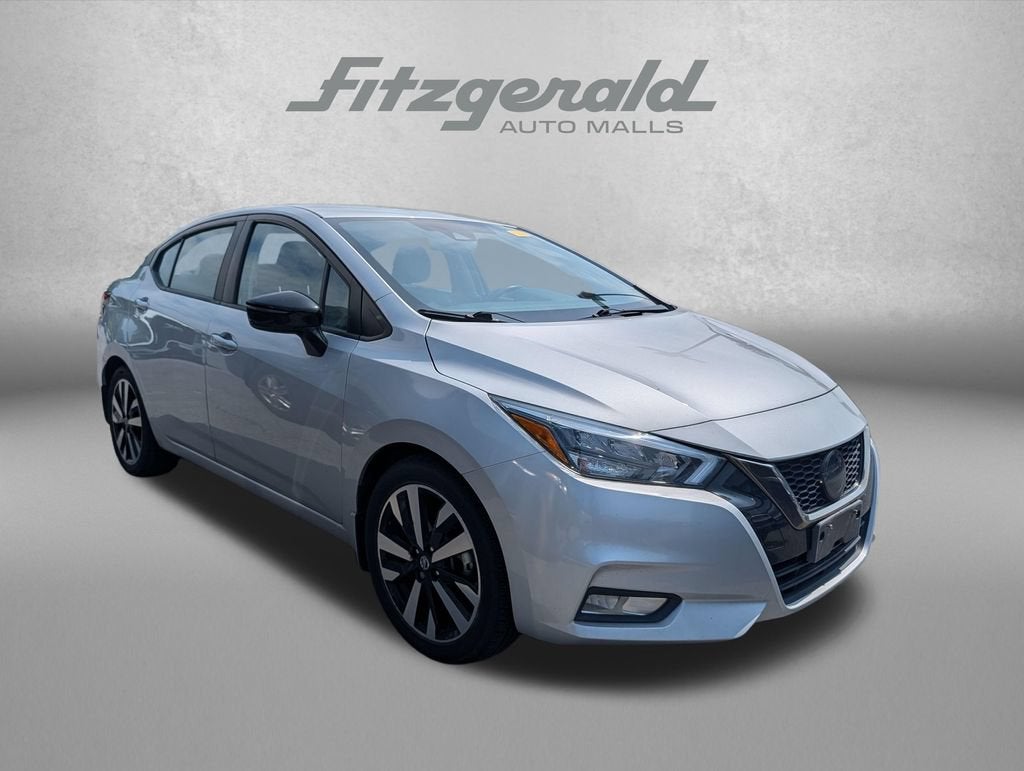2021 Nissan Versa SR