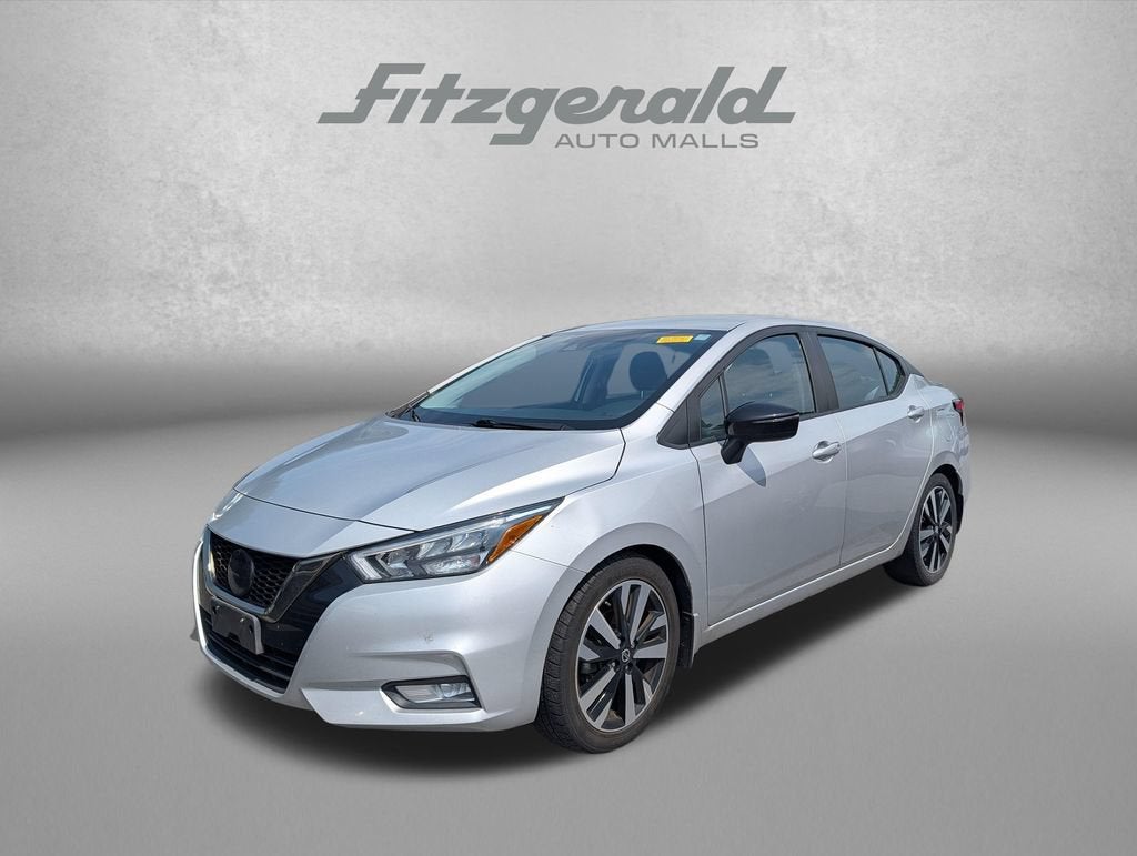 2021 Nissan Versa SR