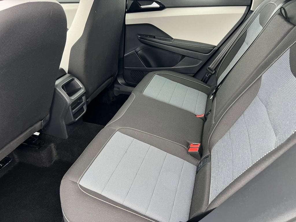 2025 Volkswagen Taos S