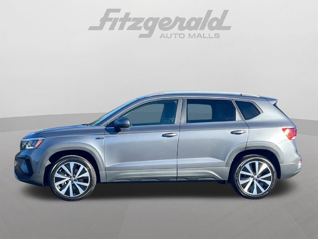 2022 Volkswagen Taos SE