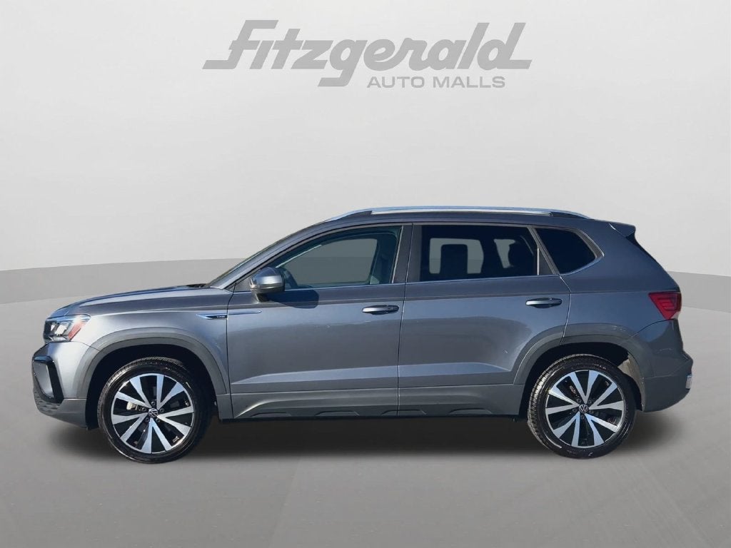 2022 Volkswagen Taos SE