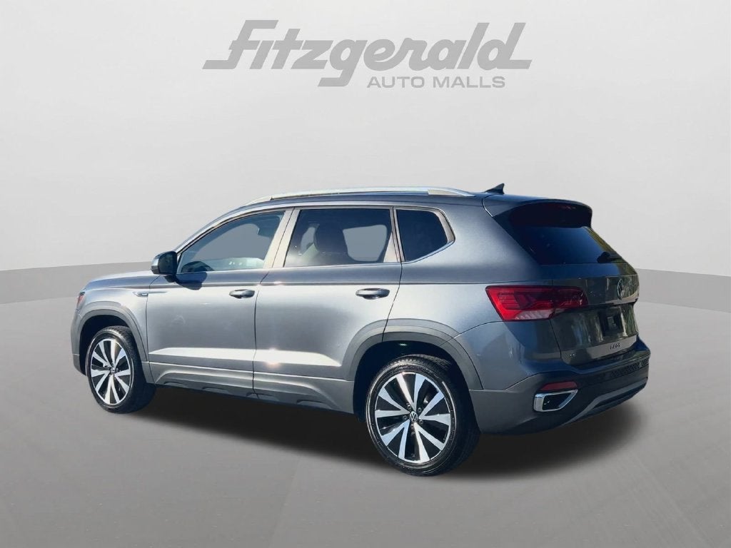2022 Volkswagen Taos SE