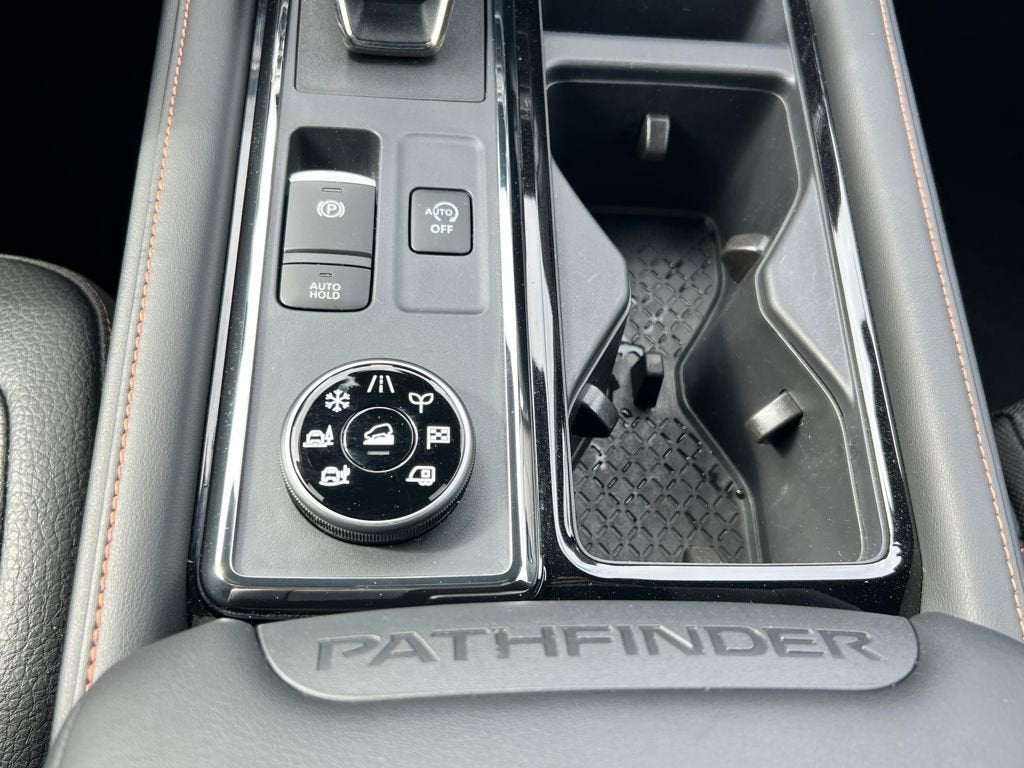 2024 Nissan Pathfinder Rock Creek