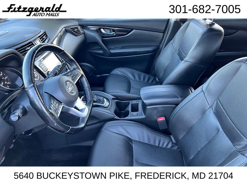 2022 Nissan Rogue Sport SL