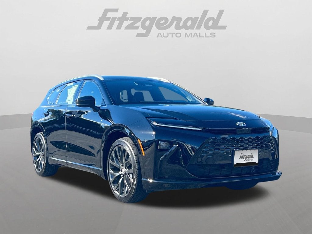 2025 Toyota Crown Signia XLE