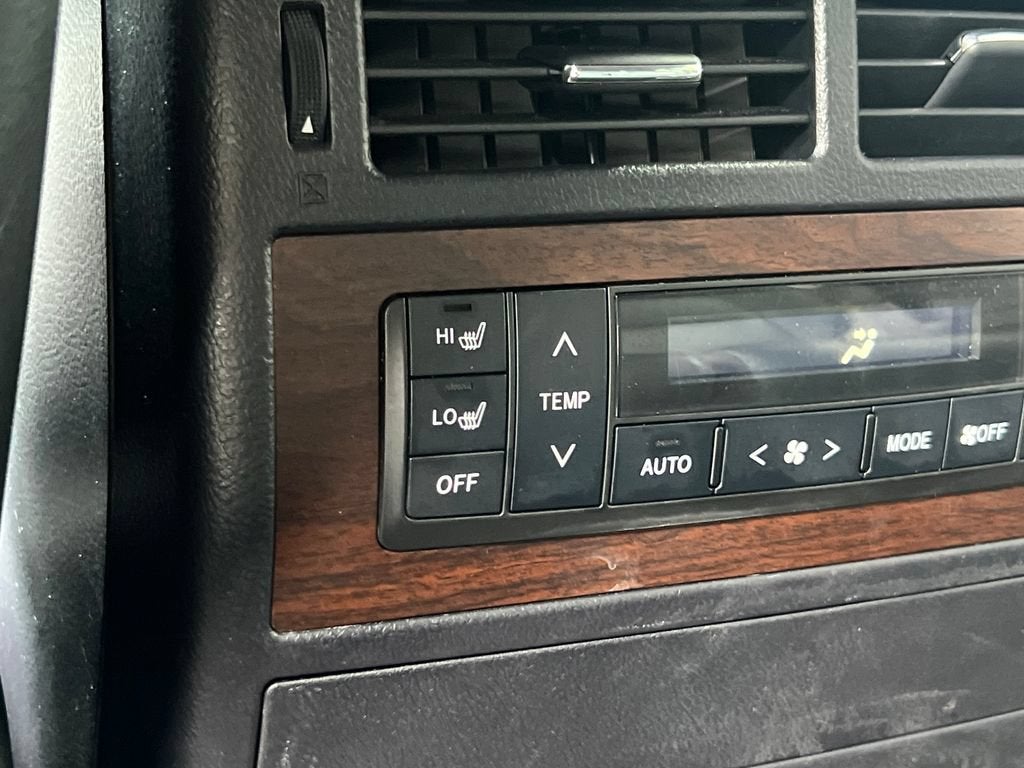 2021 Toyota Land Cruiser Base