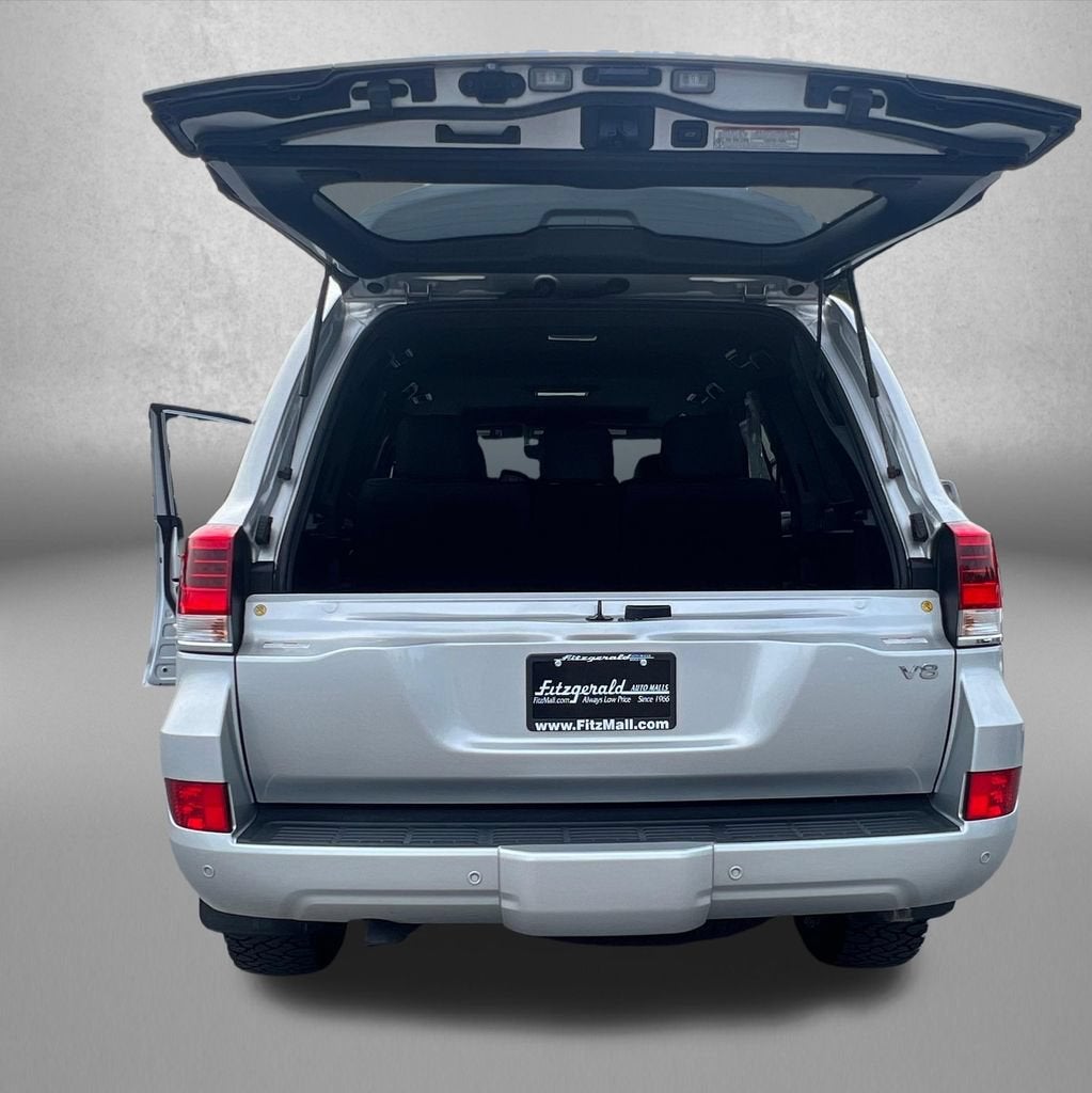 2021 Toyota Land Cruiser Base