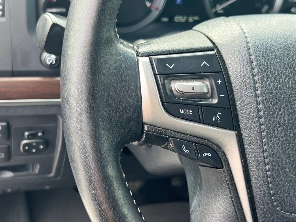 2021 Toyota Land Cruiser Base