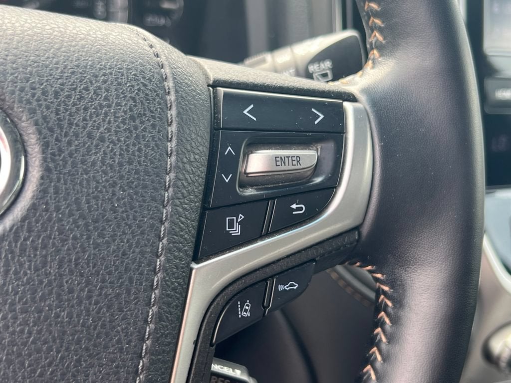 2021 Toyota Land Cruiser Base