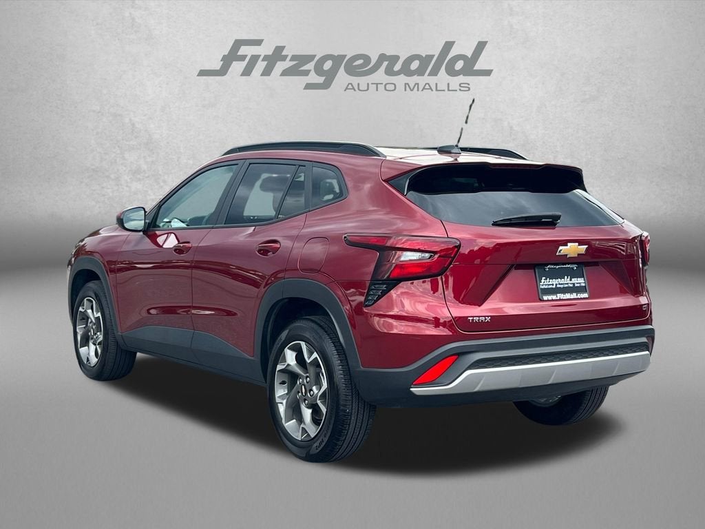 2025 Chevrolet Trax LT
