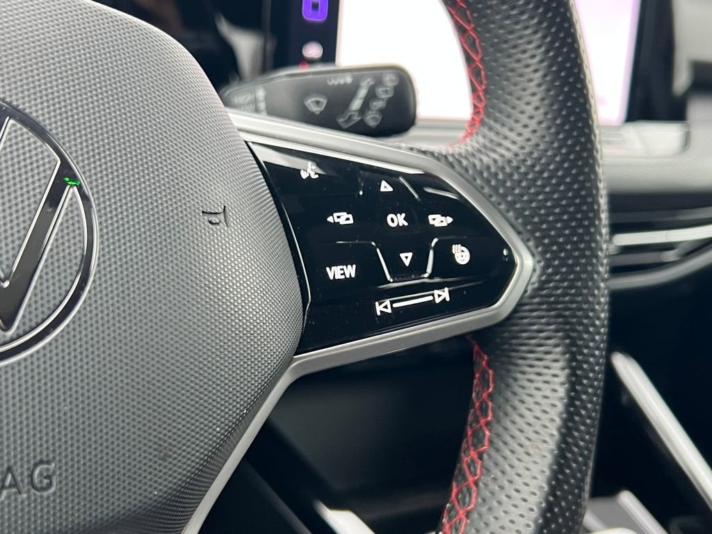 2024 Volkswagen Golf GTI 380 SE