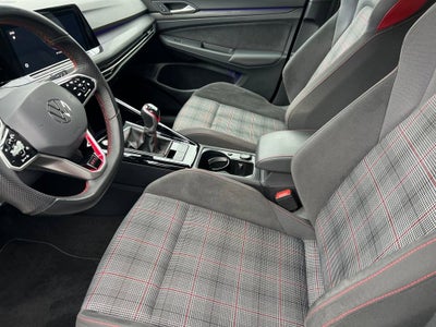2024 Volkswagen Golf GTI 380 SE