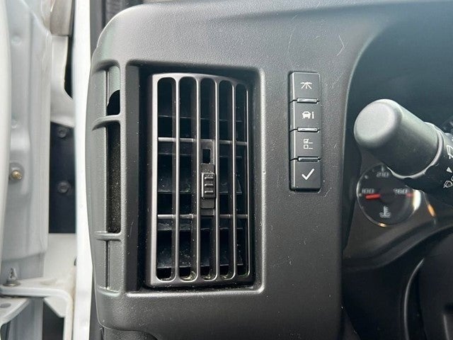 2024 Chevrolet Express Cargo 2500 WT