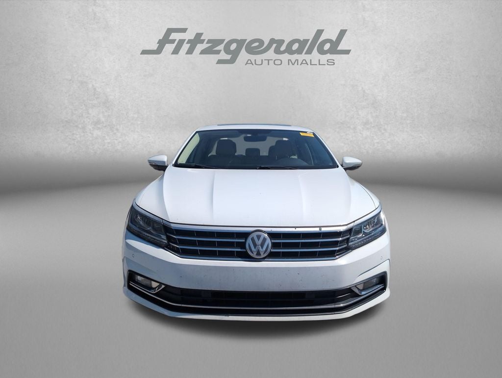 2017 Volkswagen Passat 1.8T SE w/Technology