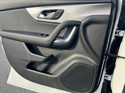 2025 Chevrolet Blazer LT w/2LT