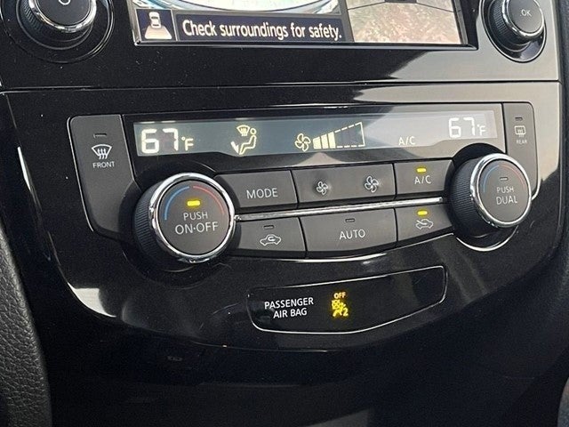 2022 Nissan Rogue Sport SL